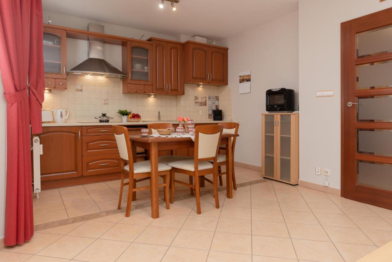 Pejzazowa Apartment Metro Wilanowska Mokotow By Noclegi Renters Warsawa Bagian luar foto